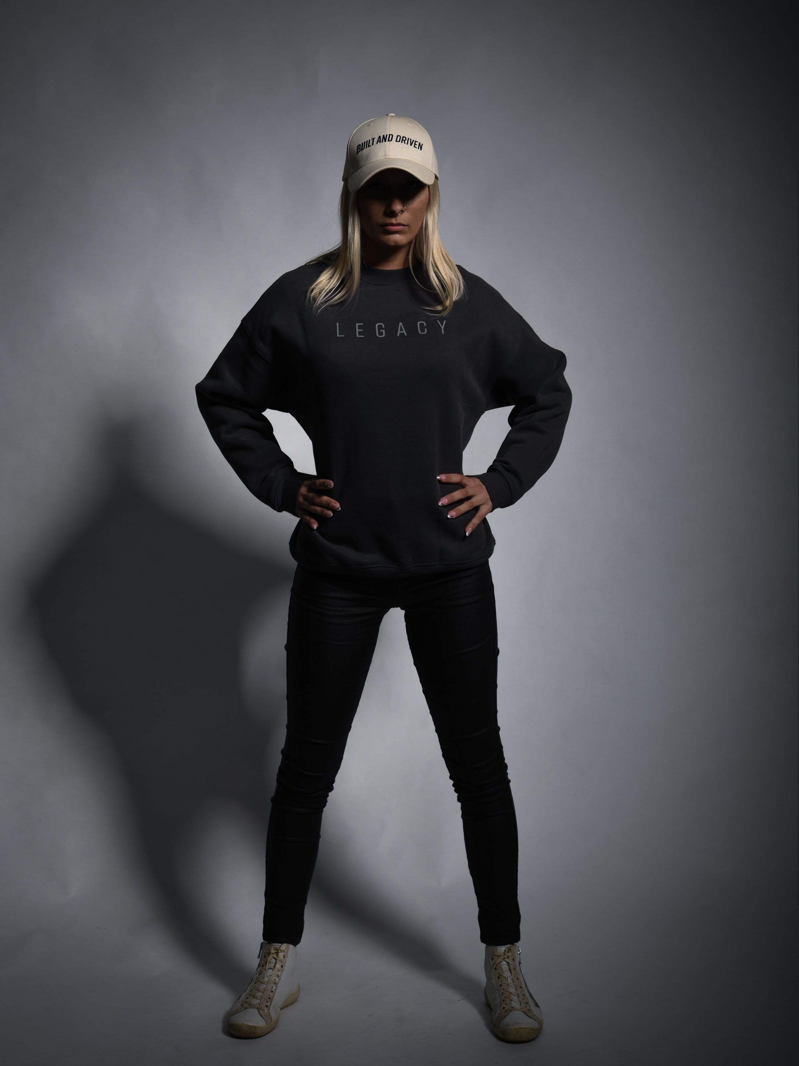 LEGACY SWEATSHIRT