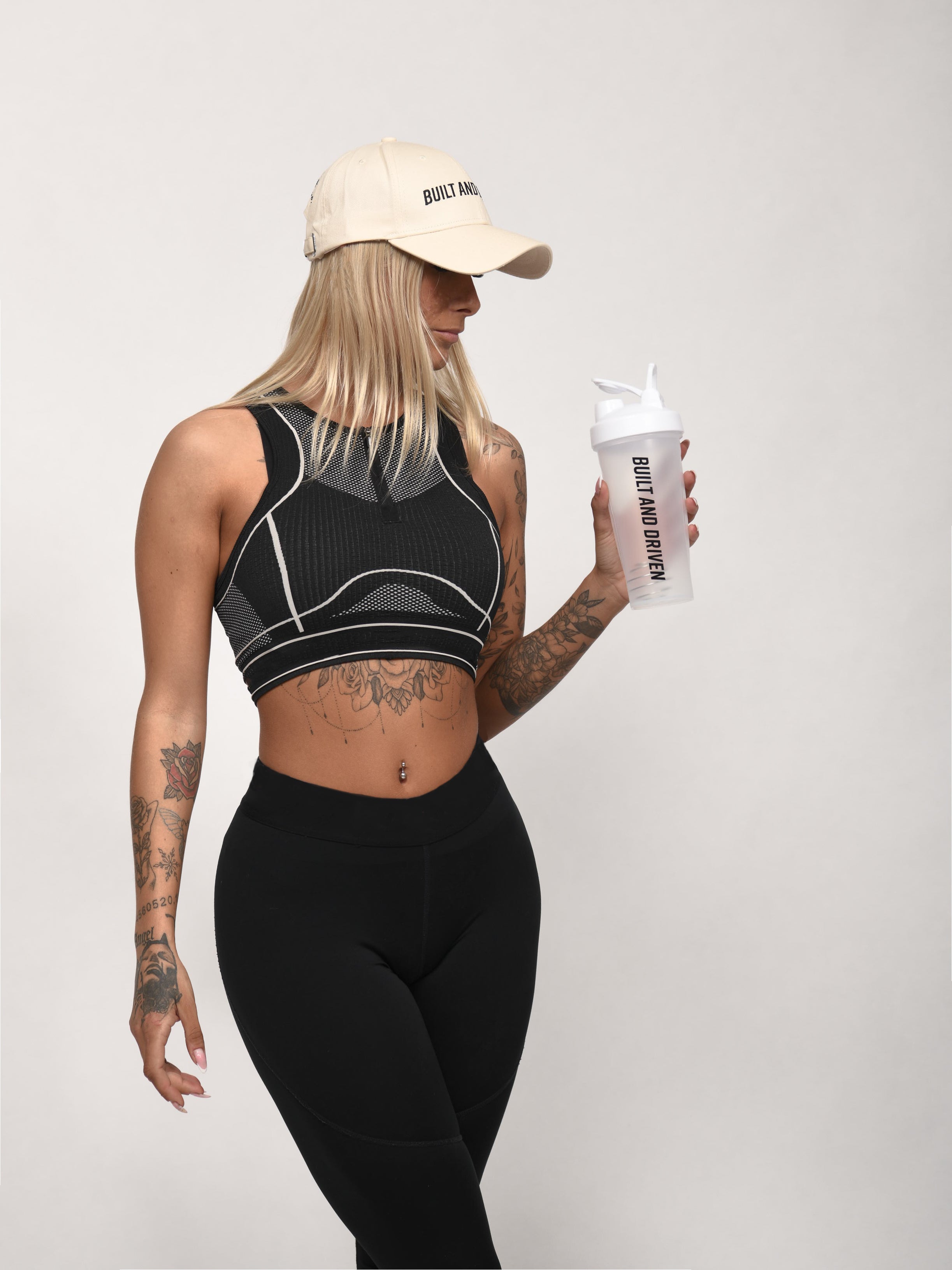PREMIUM SHAKER